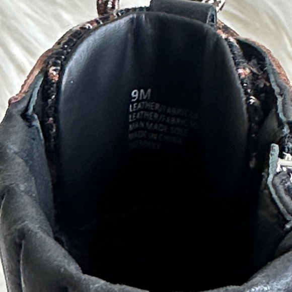 Antonio Melani Penn Leather Lug Sole Booties - Picture 16 of 16